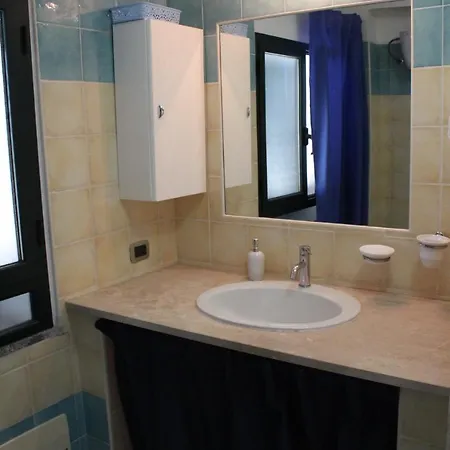 Casa Coronas-domo De Zizzi Pensjonat Orosei
