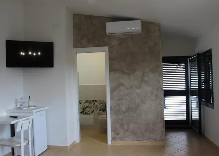 Casa Coronas-domo De Zizzi Gasthuis Orosei