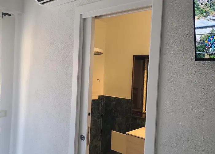 Casa Coronas-domo De Zizzi Gasthuis